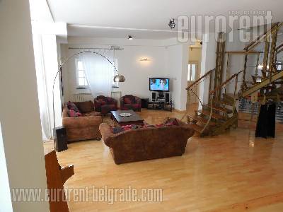 House, 400 m<sup>2</sup>