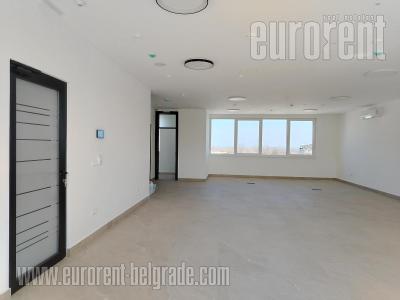 Poslovni prostor, 135 m<sup>2</sup>