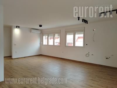 Poslovni prostor ZEMUN